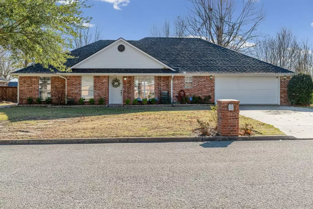 Commerce, TX 75428,1311 Tiffany Lane