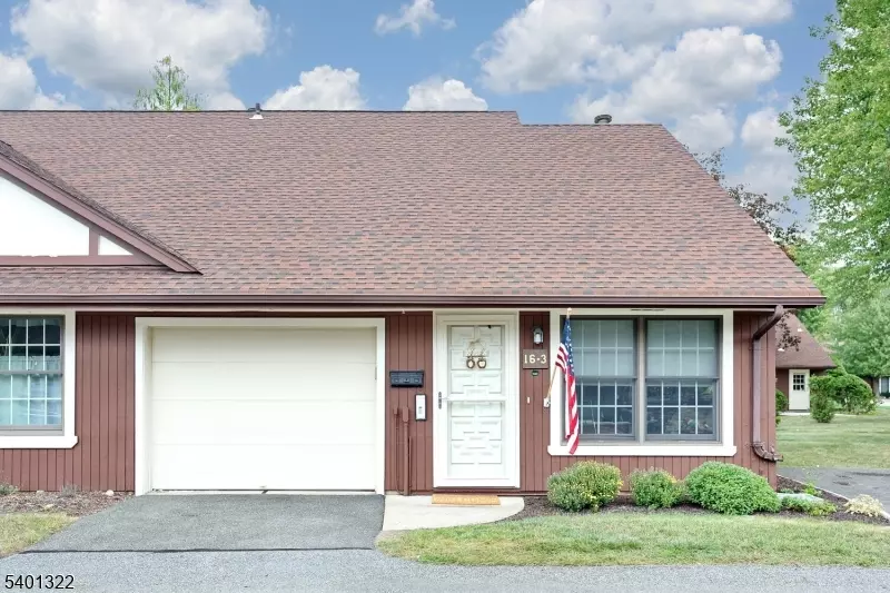 Waldwick Boro, NJ 07463,16-3 Tamaron Dr