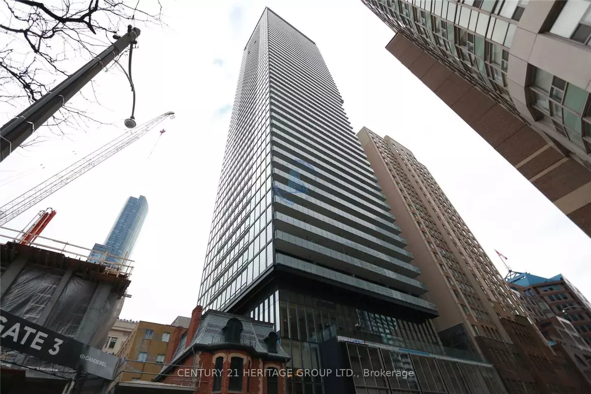 Toronto C01, ON M4Y 0B9,15 Grenville ST #4707