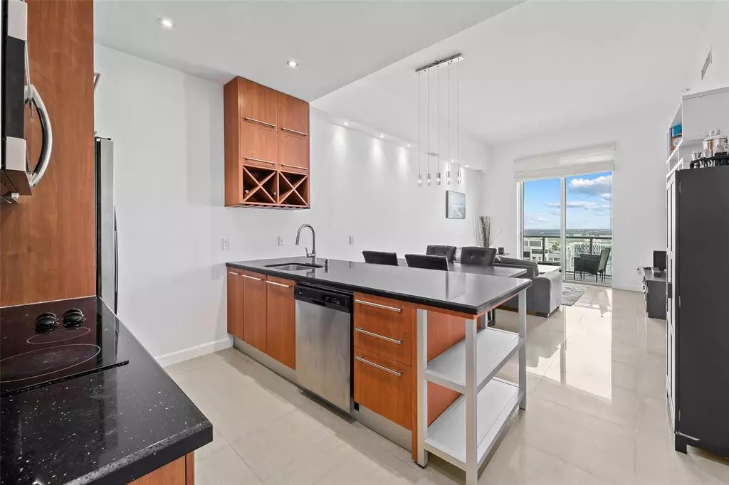 Miami, FL 33130,185 SW 7th Street #4403