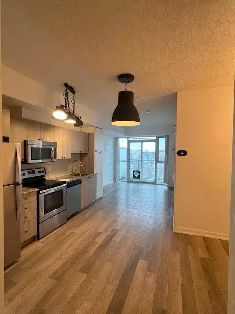 Toronto W04, ON M6A 0B9,16 Mcadam AVE #401