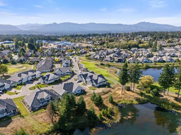 Courtenay, BC V9N 0B8,1444 Crown Isle Dr #106