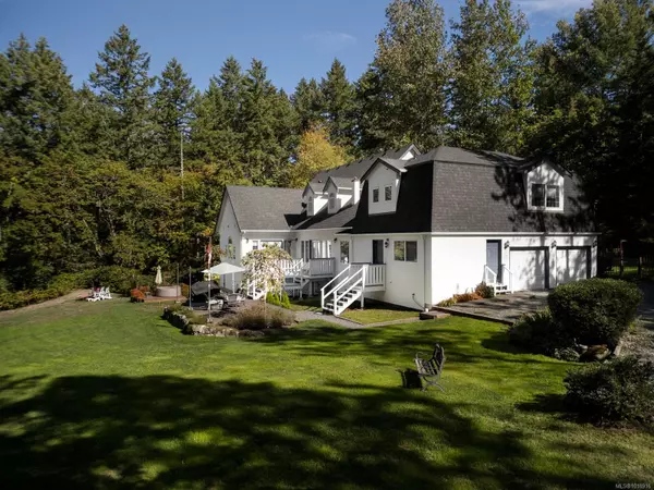 North Saanich, BC V8M 1S5,560 Salmon Rd