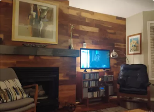 320 Selby St #201, Nanaimo, BC V9R 2R5