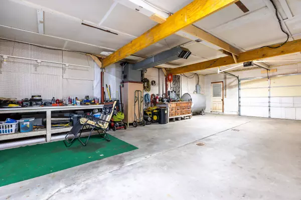 Warren, IL 61087,807 Washington St