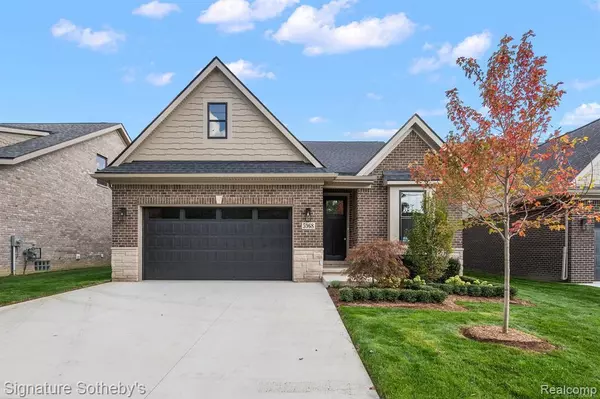 5968 Willow Grove DR, Troy, MI 48085