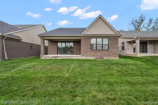 Troy, MI 48085,5968 Willow Grove DR