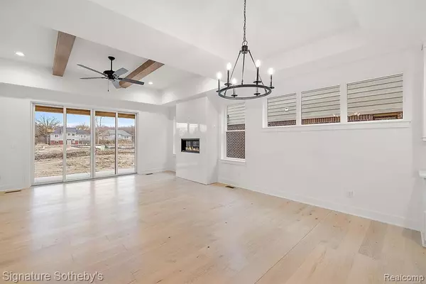 Troy, MI 48085,5968 Willow Grove DR