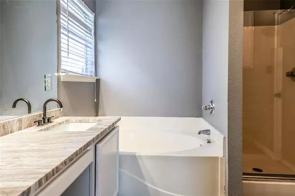 Cedar Hill, TX 75104,620 Kristi Lane