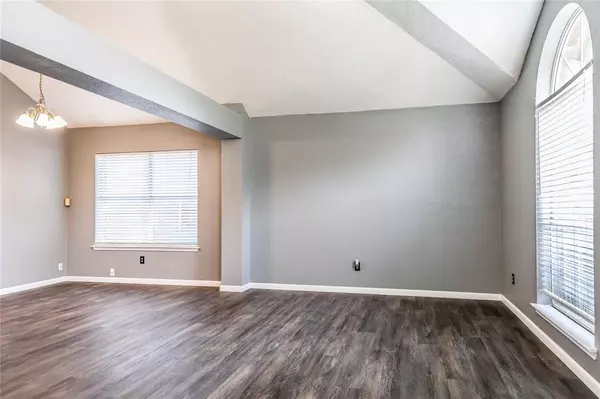 Cedar Hill, TX 75104,620 Kristi Lane