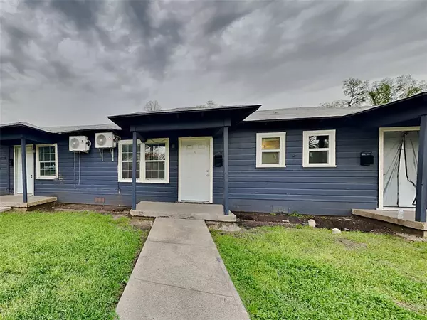 Dallas, TX 75210,Address not disclosed