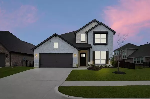 7708 Gatevine Avenue, Joshua, TX 76058