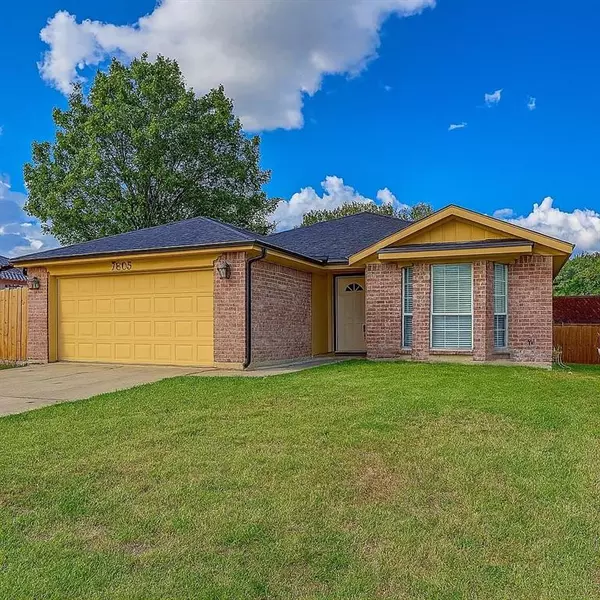 4055 Tulip Tree Drive,  Fort Worth,  TX 76137