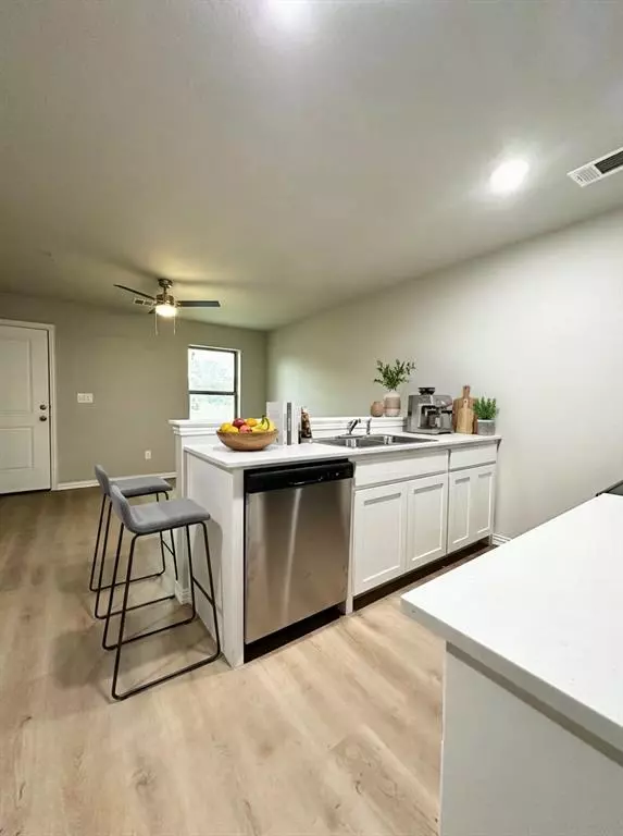 Denton, TX 76280,3001 Grey Wolf Circle #2