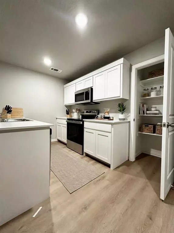 Denton, TX 76280,3001 Grey Wolf Circle #2