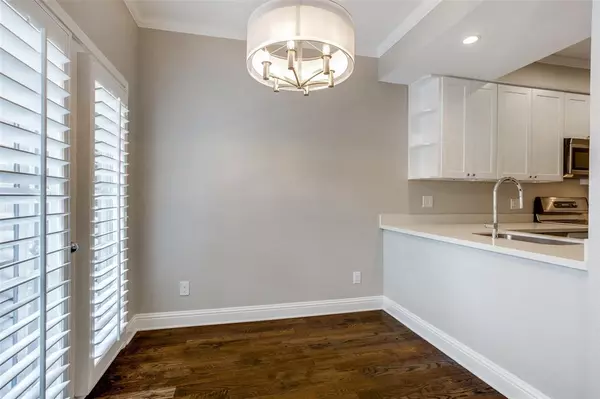 Dallas, TX 75204,4102 Buena Vista Street #7