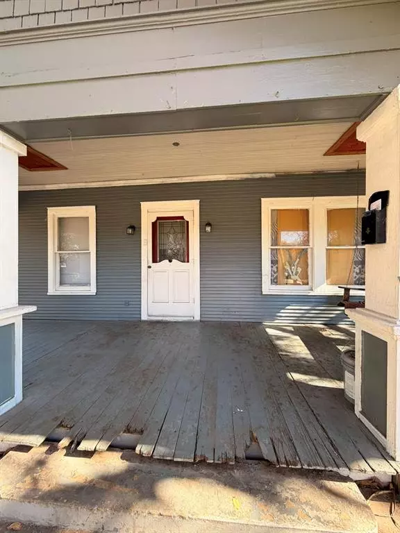 Dallas, TX 75208,216 N Waverly Drive