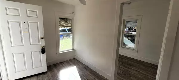 White Settlement, TX 76108,8112 Melrose Street E