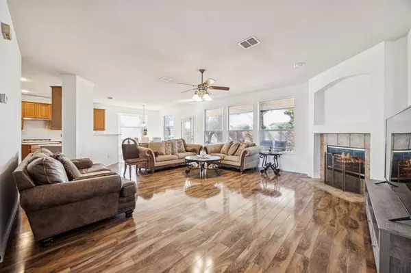 Fort Worth, TX 76244,5233 Alta Loma Drive