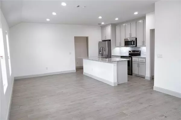 Denison, TX 75021,424 E Nelson Street