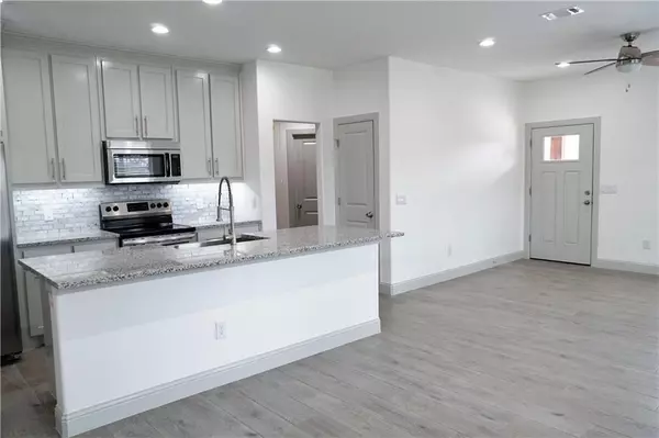 Denison, TX 75021,424 E Nelson Street