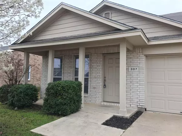 Sanger, TX 76266,307 Quail Crossing Drive