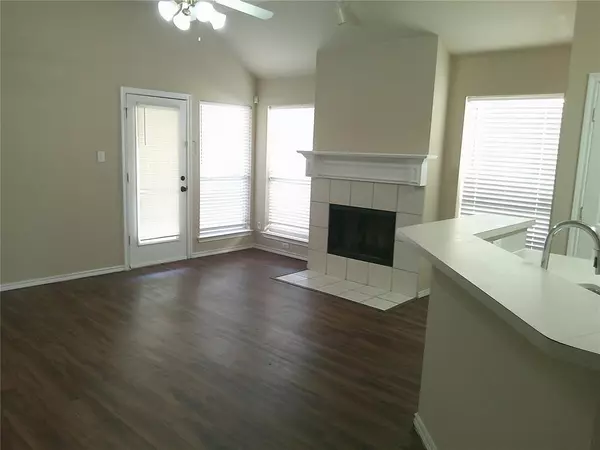 Arlington, TX 76018,5644 Indian Hill Drive