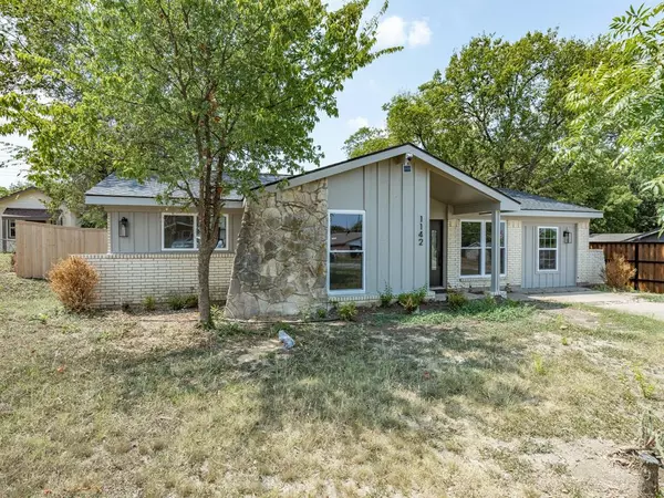 Dallas, TX 75232,1142 Deerwood Drive