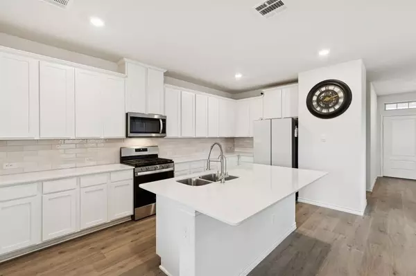 Aubrey, TX 76227,3400 Honey Hill Road