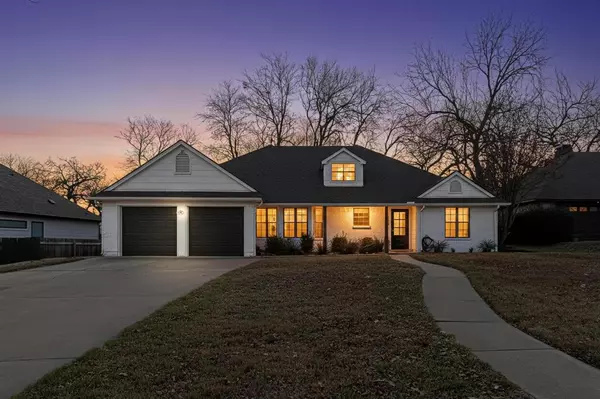 Grand Prairie, TX 75052,535 W Crossland Boulevard