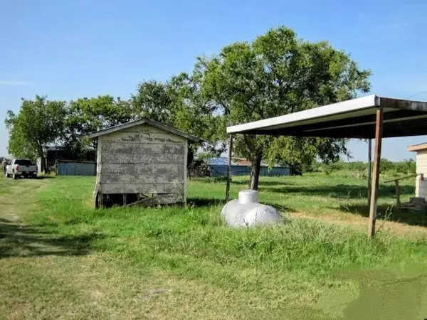 Whitesboro, TX 76273,1718 Johnny Watson Road