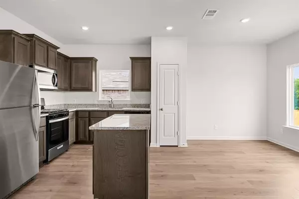 Venus, TX 76084,206 Julian Davis Drive