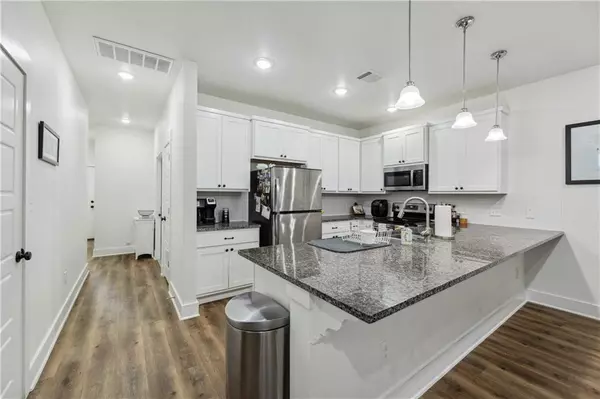 Belton, TX 76513,1952 Royal Loop