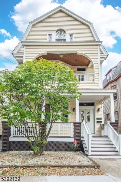 24 Llewellyn Ave, Bloomfield Twp., NJ 07003