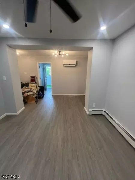 Bloomfield Twp., NJ 07003,21 Alva St