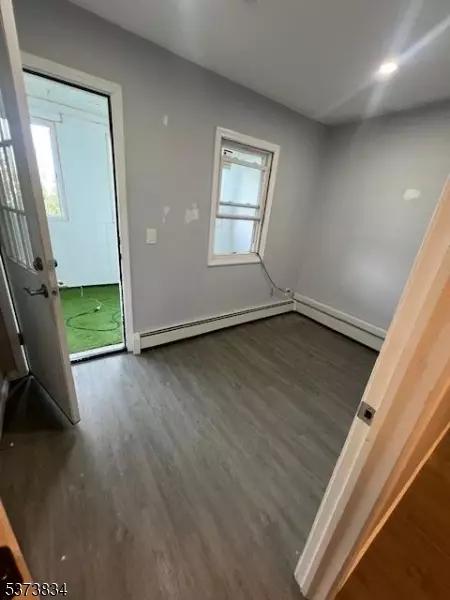 Bloomfield Twp., NJ 07003,21 Alva St