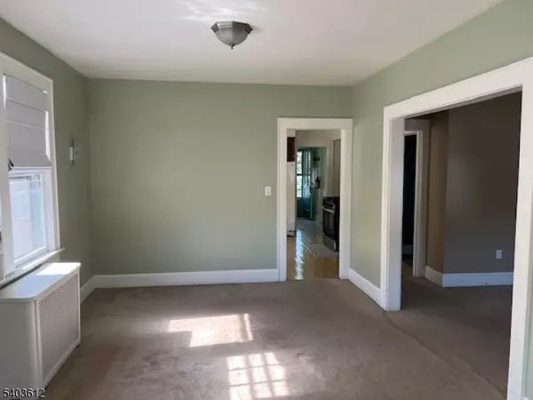 Summit City, NJ 07901,12 John St