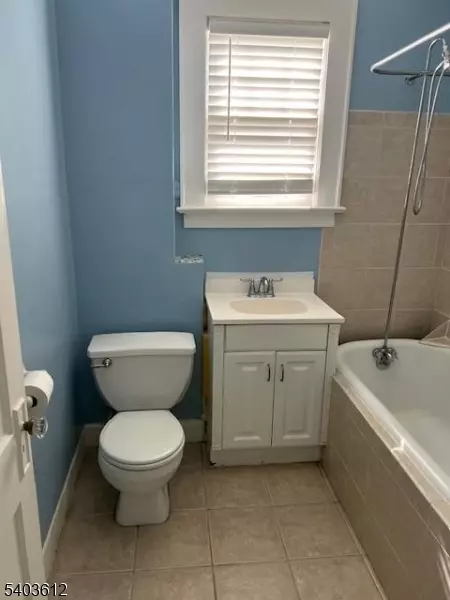 Summit City, NJ 07901,12 John St