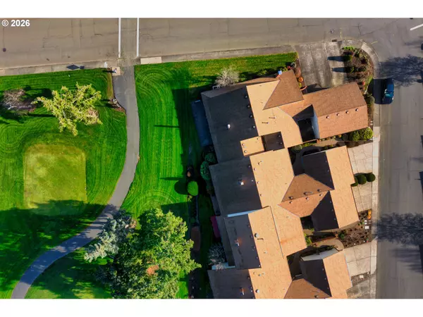 Tigard, OR 97224,10245 SW GREENLEAF TER