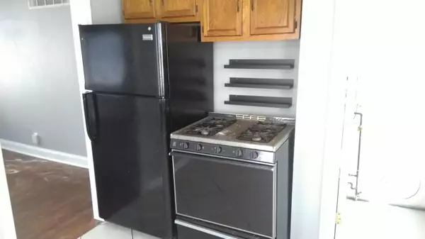 Hazel Park, MI 48030,23328 Battelle AVE