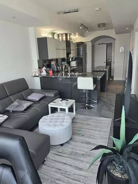 Toronto C01, ON M5V 3X4,80 JOHN ST #3910