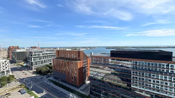 Toronto C08, ON M5A 0Y5,15 Richardson ST #1906