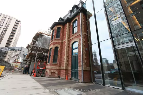 Toronto C01, ON M4Y 0B9,15 Grenville ST #4707