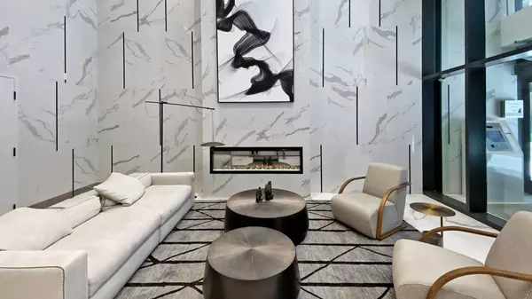 Toronto C08, ON M5B 0C5,82 Dalhousie ST #903