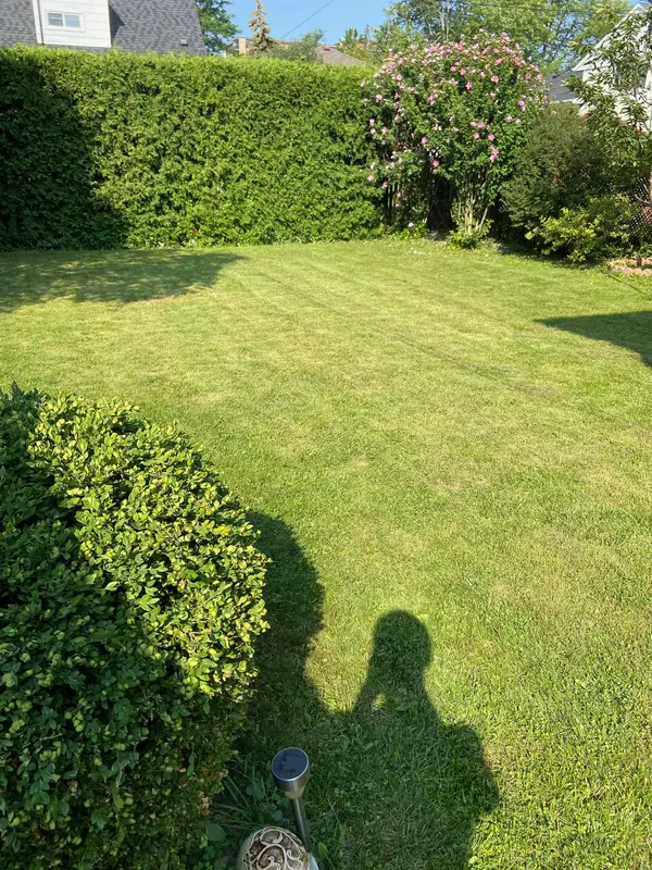 Toronto E04, ON M1R 2V9,22 Princeway DR #Uper level