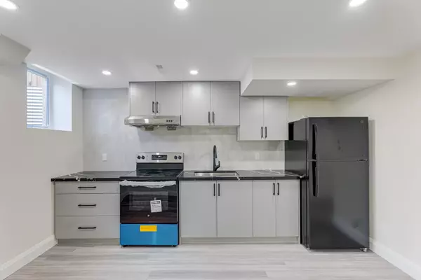 Toronto E10, ON M1C 5C1,98 Waterbridge WAY