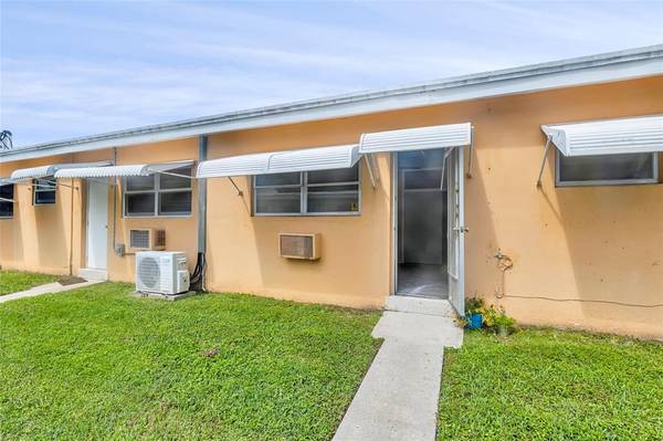 3800 NE 21st Ave #6, Lighthouse Point, FL 33064