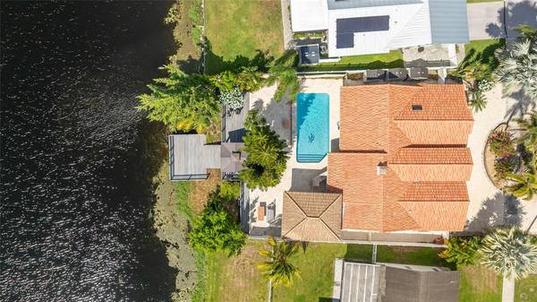 2557 SW 14th Ct, Deerfield Beach, FL 33442