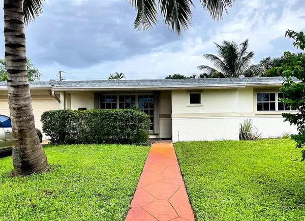 Plantation, FL 33317,4521 NW 6th St