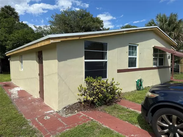 Lauderhill, FL 33311,3371 NW 8th Ct